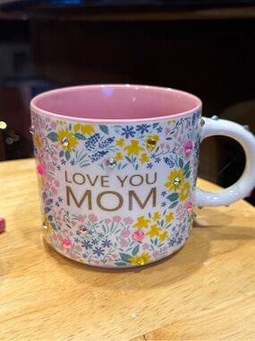 “Love You Mom” Floral Pink Interior Mug-Rhinestone accents! FREE GIFT!